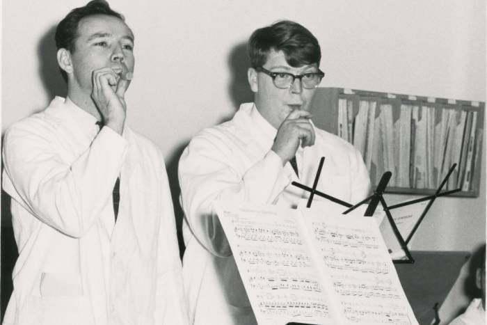 Emil C. Gotschlich and John Zabriskie performing for hospital patients in early 1960s