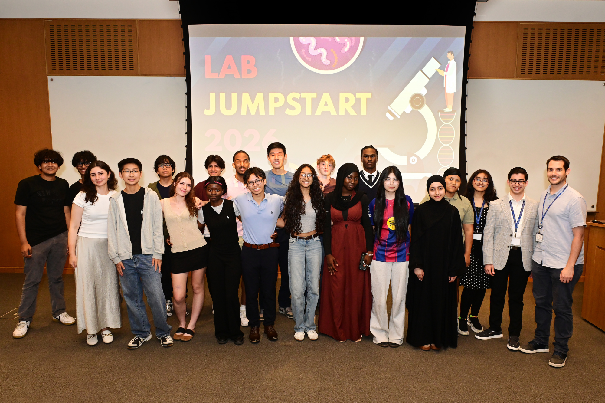 RockEDU’s long-running program gives New York City high school students access to authentic research experiences and a chance to envision themselves as scientists. (Credit: Chris Taggart)
