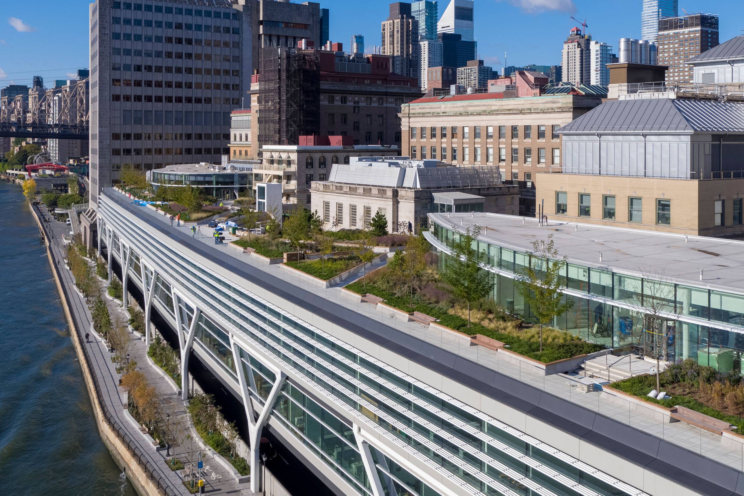 River campus mid shot